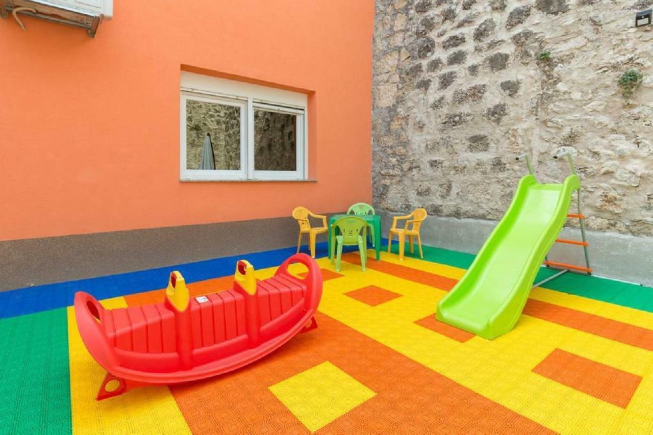 Villa Secret Gardens Мостар Экстерьер фото