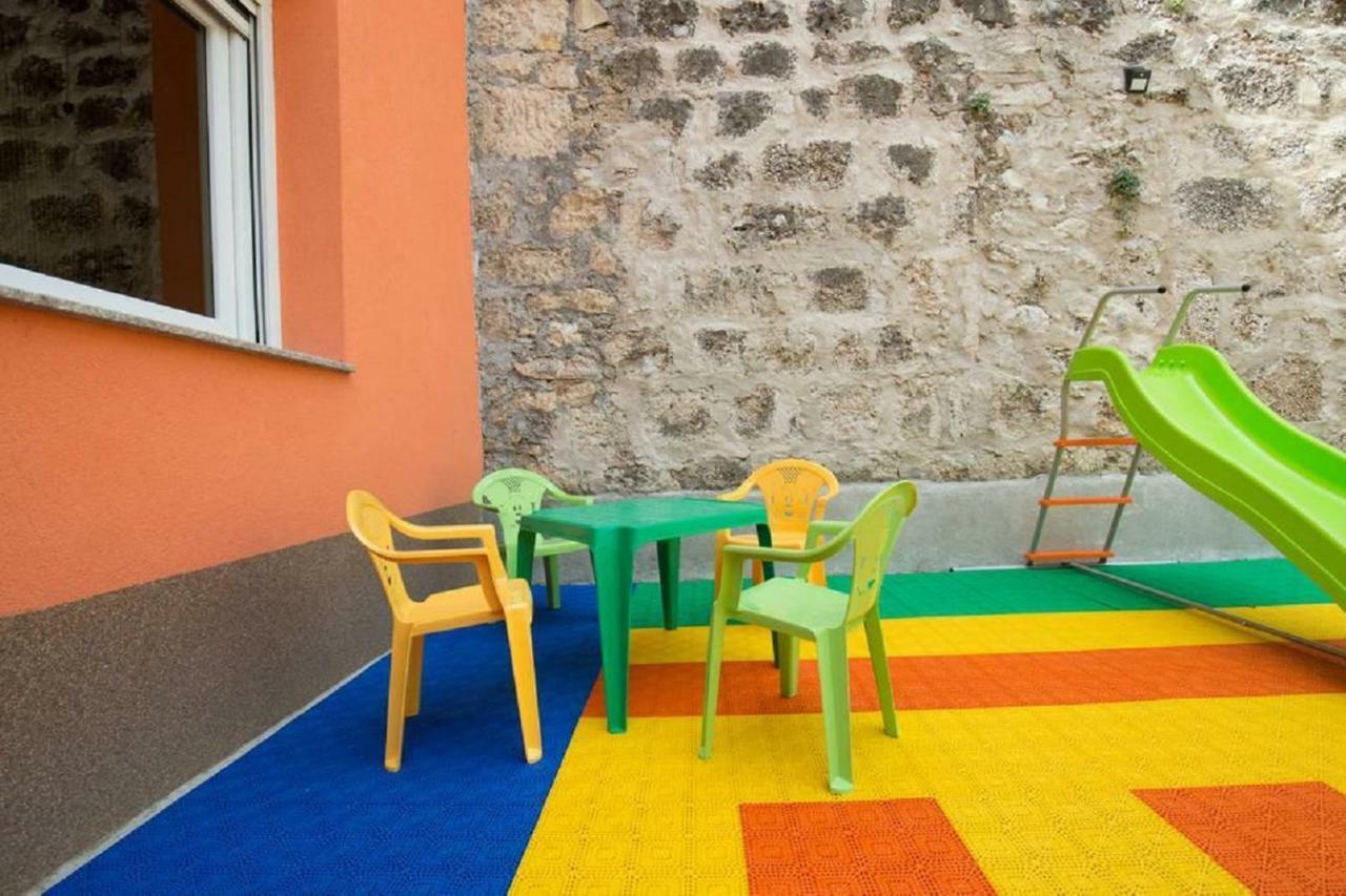 Villa Secret Gardens Мостар Экстерьер фото